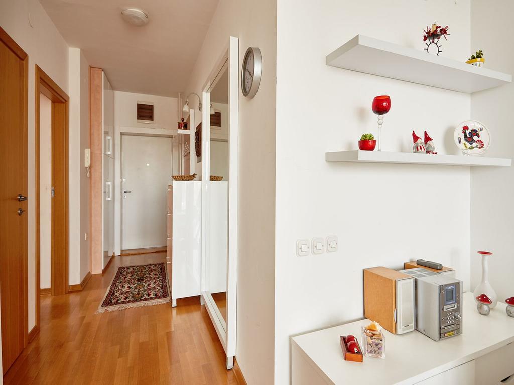 Luxury Apartment Near City Center スコピエ エクステリア 写真